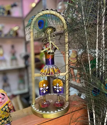 Puppet statue brass