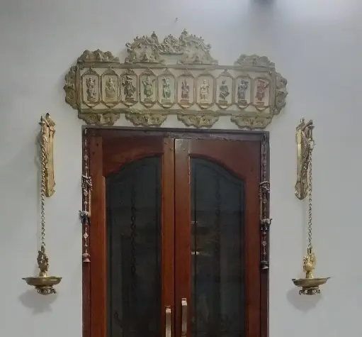 Door brass metal hanging